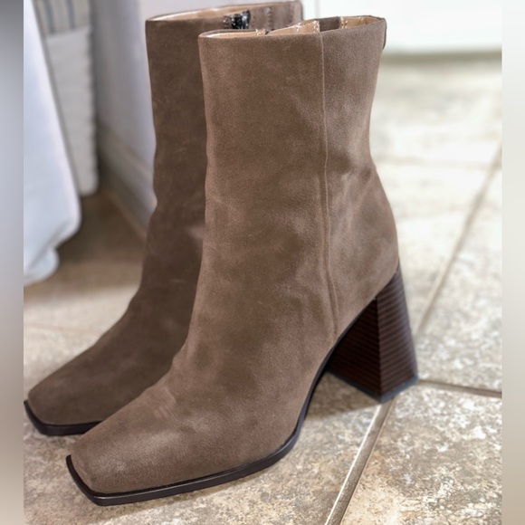 Sam Edelman Ivette Bootie in Olive Taupe - Picture 4 of 7